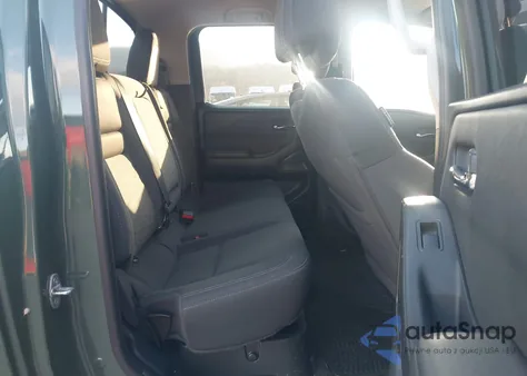 2022 Nissan Frontier Sv 4X4 z USA, uszkodzony, nr VIN 1N6ED1EK1NN680783